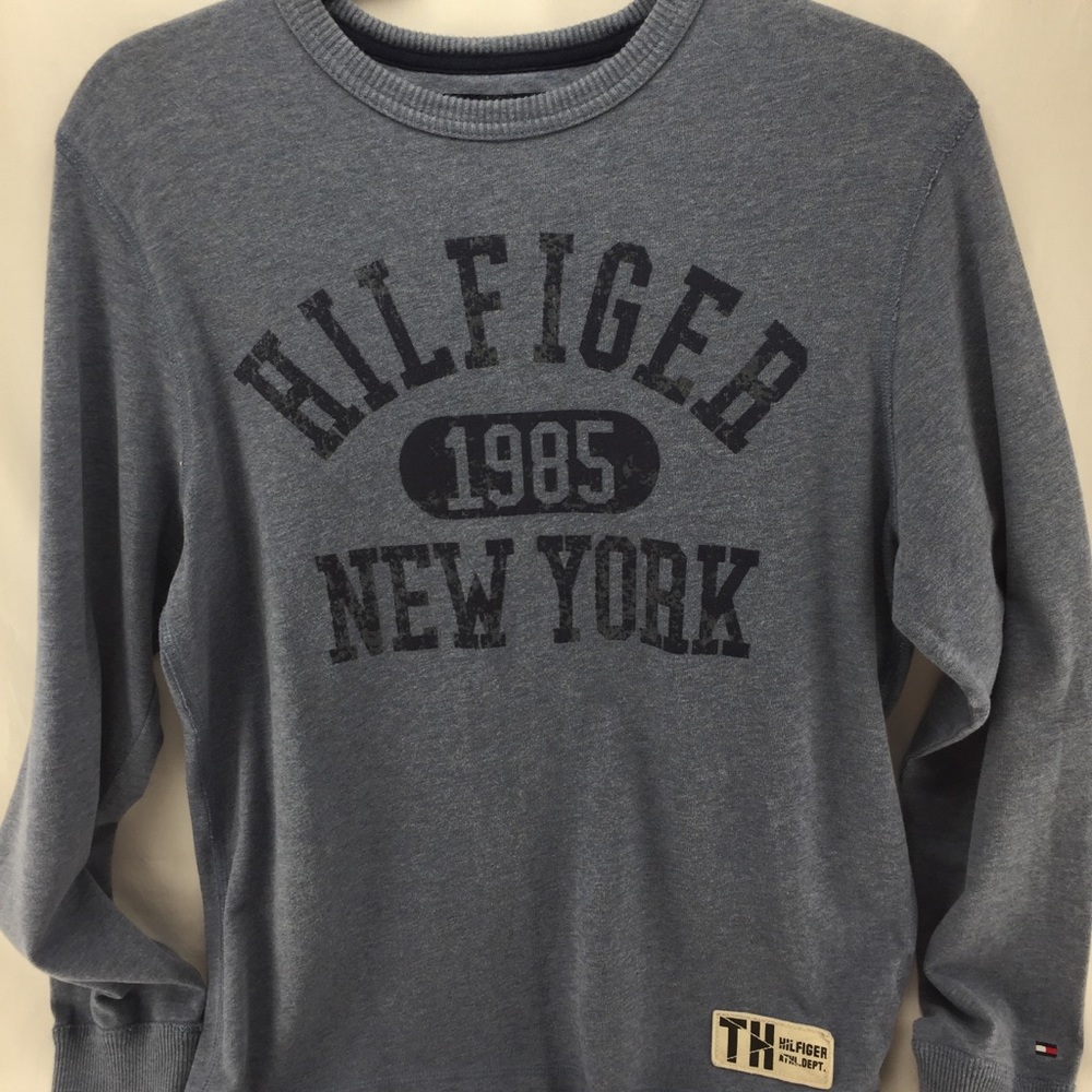 Tommy Hilfiger Womans Size S/P Long Sleeve Crew Neck Gray Large Spell Out